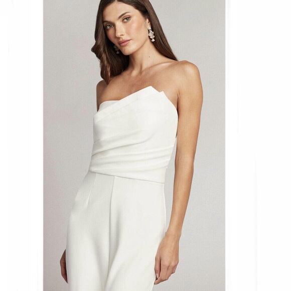 Tadashi Shoji NWT Women's Strapless Minimalistic Crepe Jumpsuit Ivory XL - Picture 8 of 9
